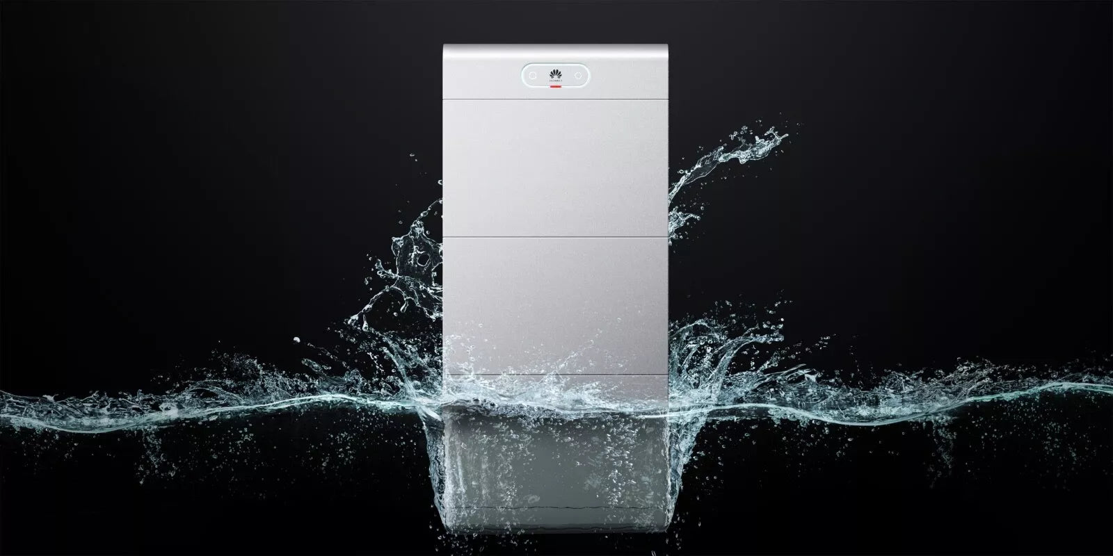 Huawei LUNA2000-21-S1 21 kWh Vorderansicht Wasser