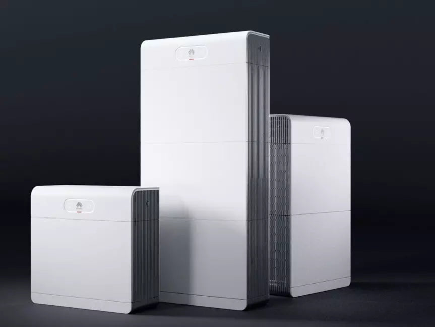 LUNA2000-7-S1 7 kWh 14 kWh 21 kWh Seitenansicht Vorderansicht